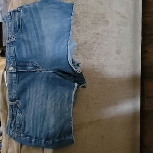 Torrid cut off short shorts size 22.  Medium blue denim. EUC.